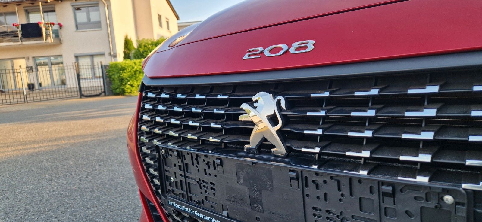 Peugeot 208 Allure Pack 3D Cockpit GPS